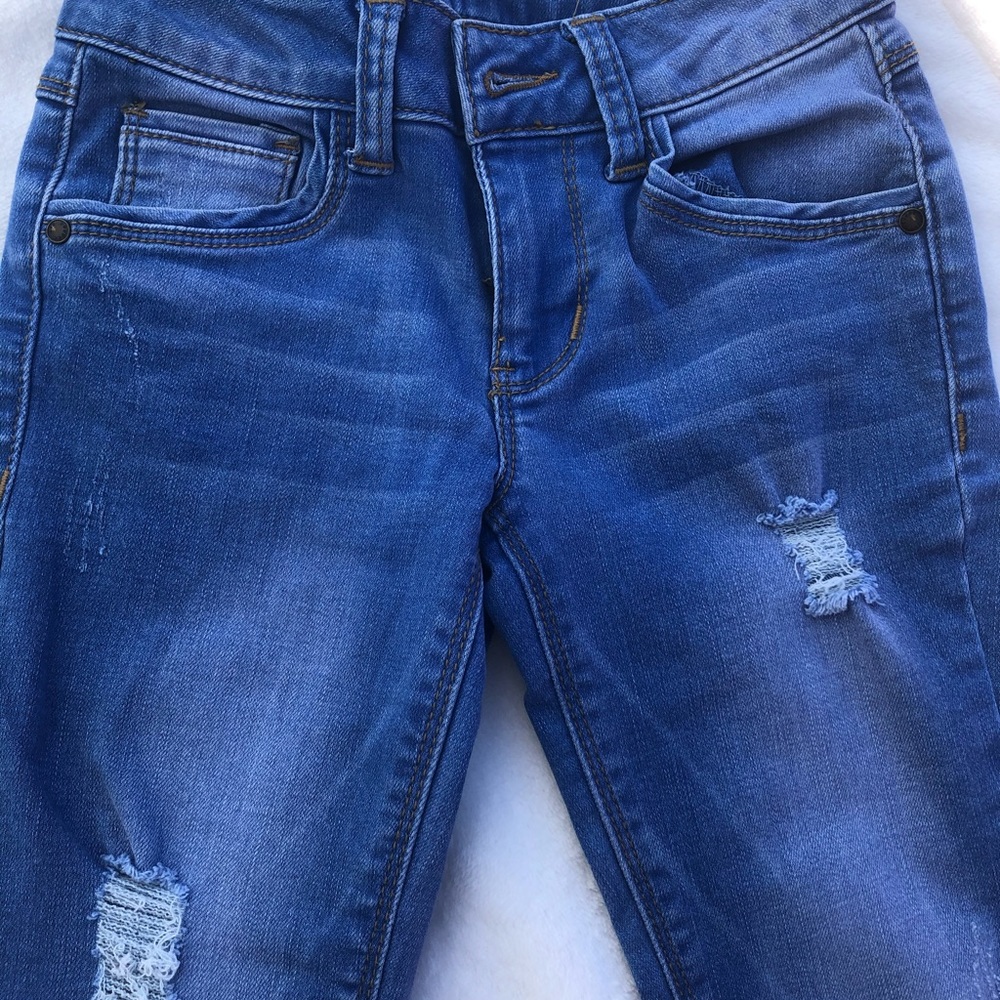 👖Copper Key Ripped Girl Jeans 💕 - Picture 3 of 4